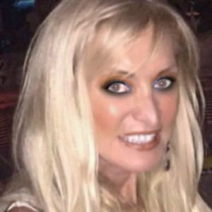 Meet your Posher, Jacqueline